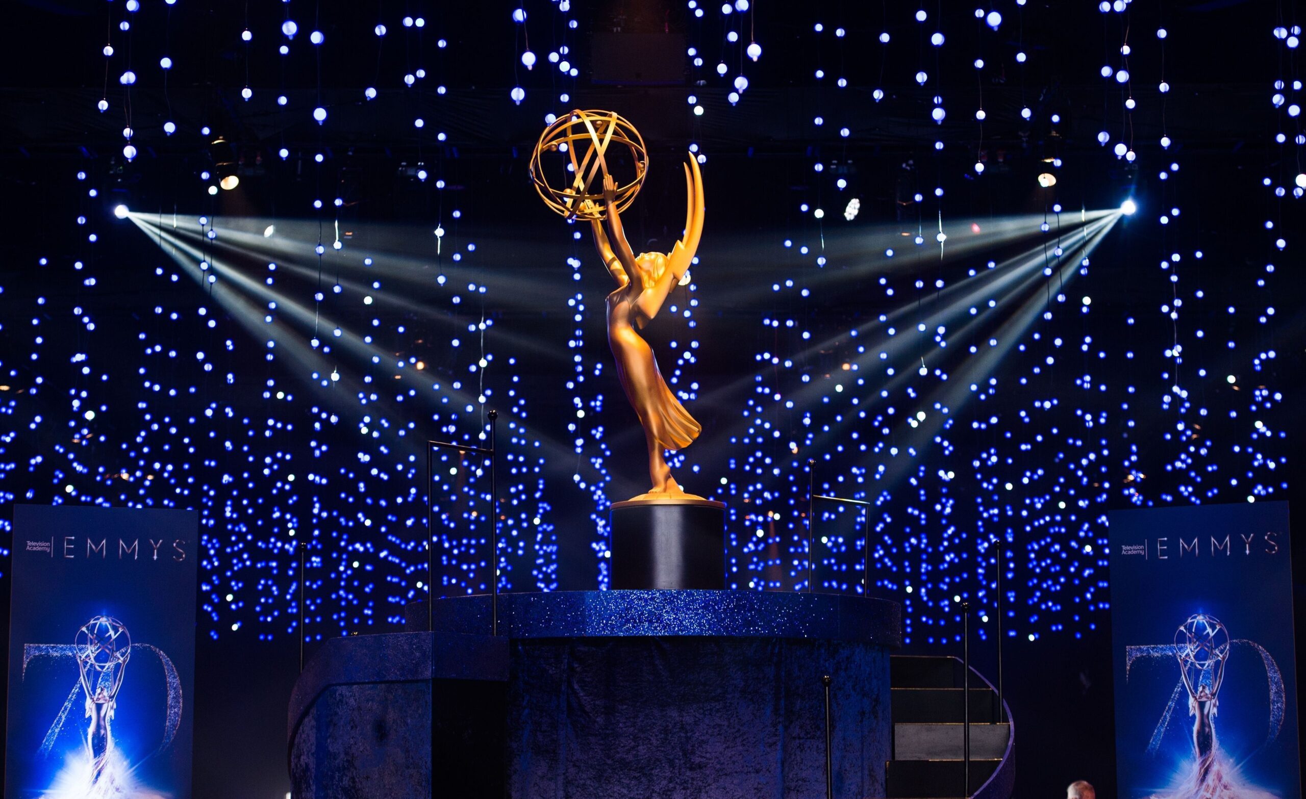 Premios Emmy podría retrasarse si sigue la huelga de guionistas